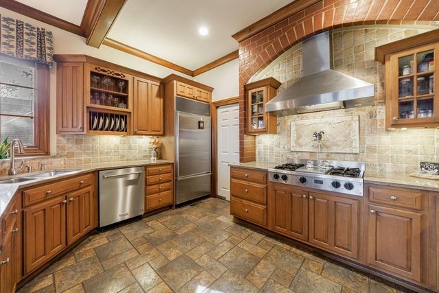 3295 Stillhouse Road SE, Atlanta, GA 30339