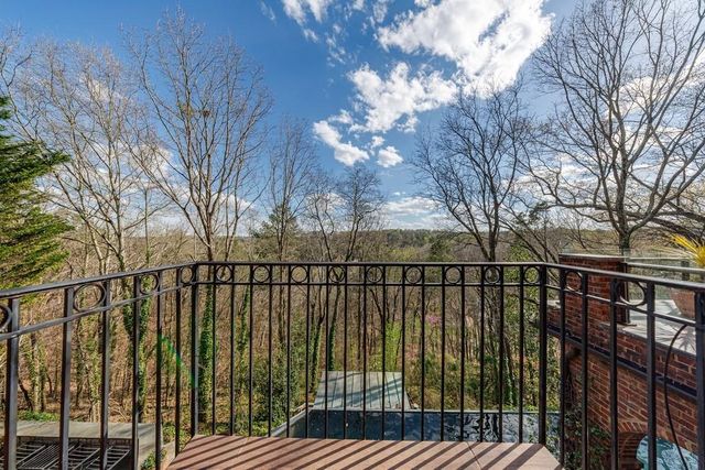 3295 Stillhouse Road SE, Atlanta, GA 30339