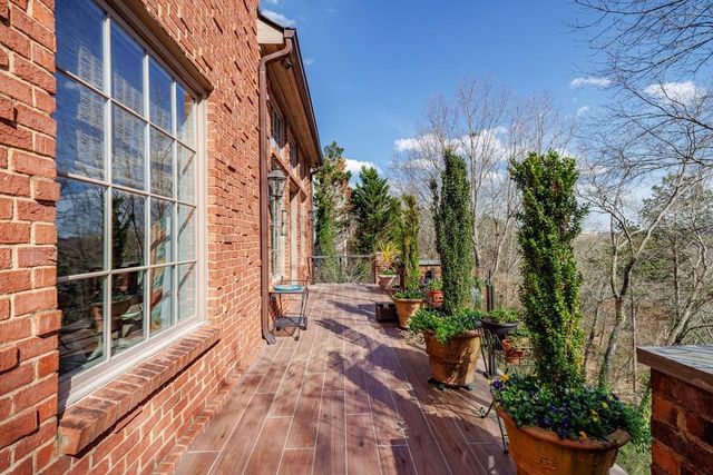 3295 Stillhouse Road SE, Atlanta, GA 30339