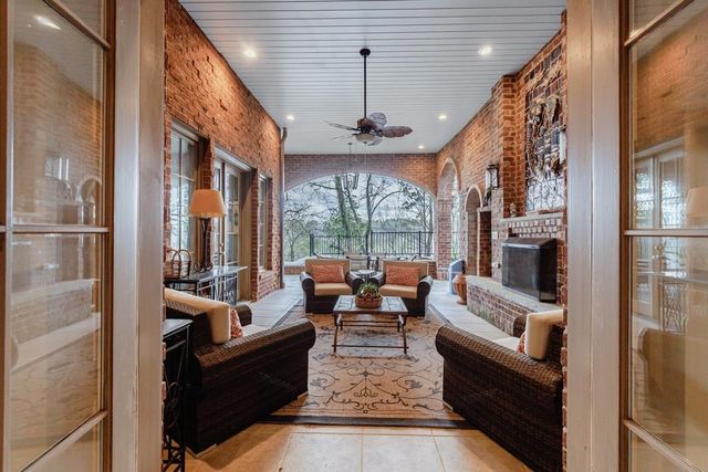 3295 Stillhouse Road SE, Atlanta, GA 30339