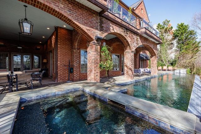 3295 Stillhouse Road SE, Atlanta, GA 30339