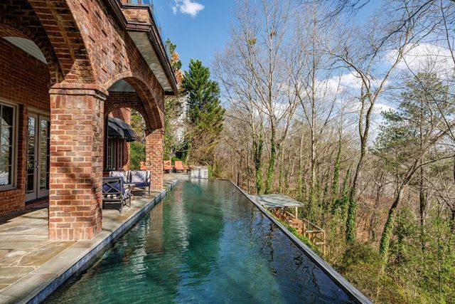 3295 Stillhouse Road SE, Atlanta, GA 30339