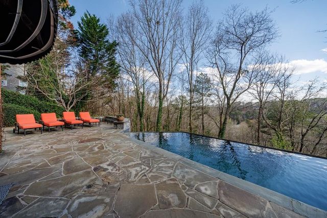 3295 Stillhouse Road SE, Atlanta, GA 30339