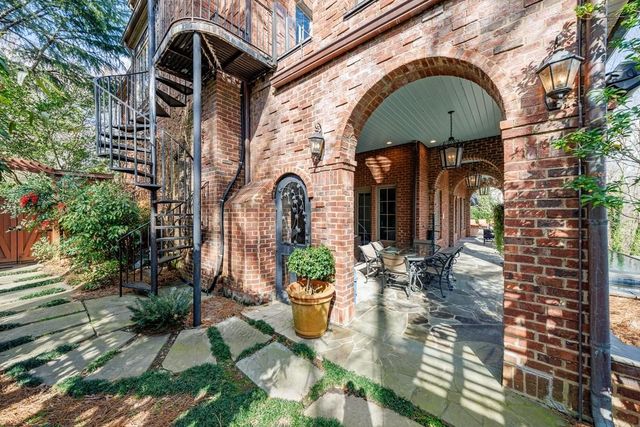 3295 Stillhouse Road SE, Atlanta, GA 30339