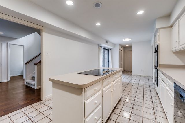 12202 Montego Plaza, Dallas, TX 75230