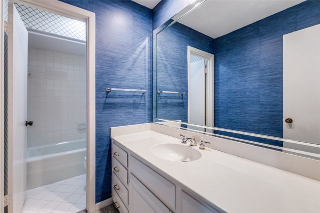 12202 Montego Plaza, Dallas, TX 75230