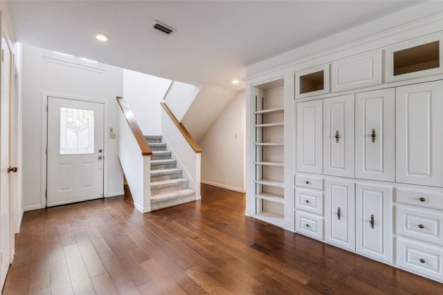 12202 Montego Plaza, Dallas, TX 75230