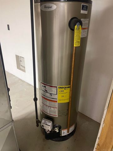 40560 Regency Drive, Sterling Heights, MI 48313