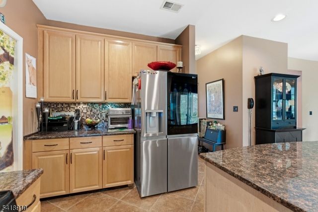 25 Leah Lane, Greenwich Twp., NJ 08886