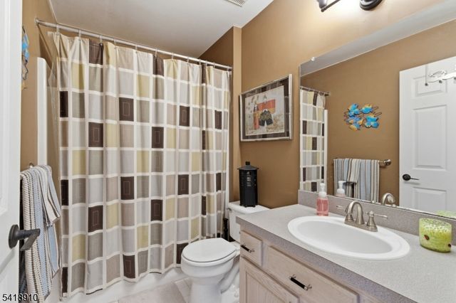 25 Leah Lane, Greenwich Twp., NJ 08886