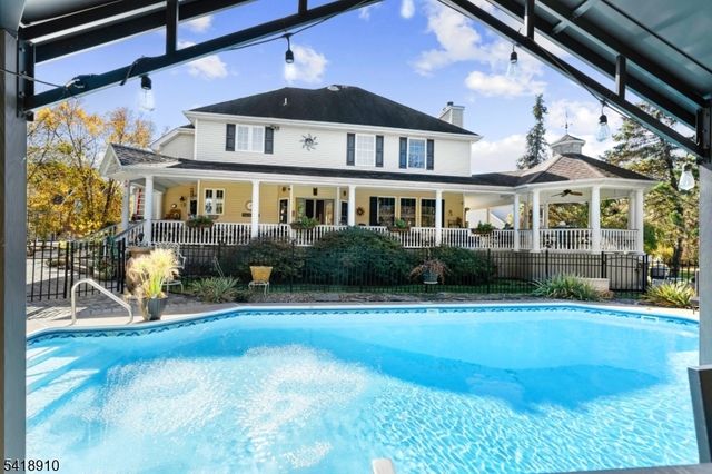 25 Leah Lane, Greenwich Twp., NJ 08886