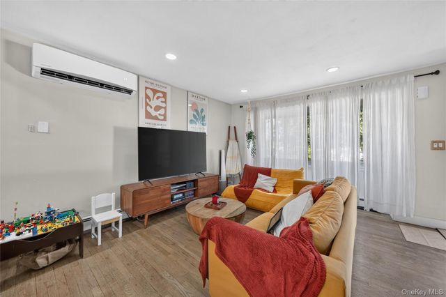 2136 Spruce Street, Baldwin, NY 11510