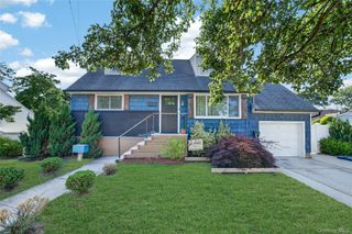 2136 Spruce Street, Baldwin, NY 11510