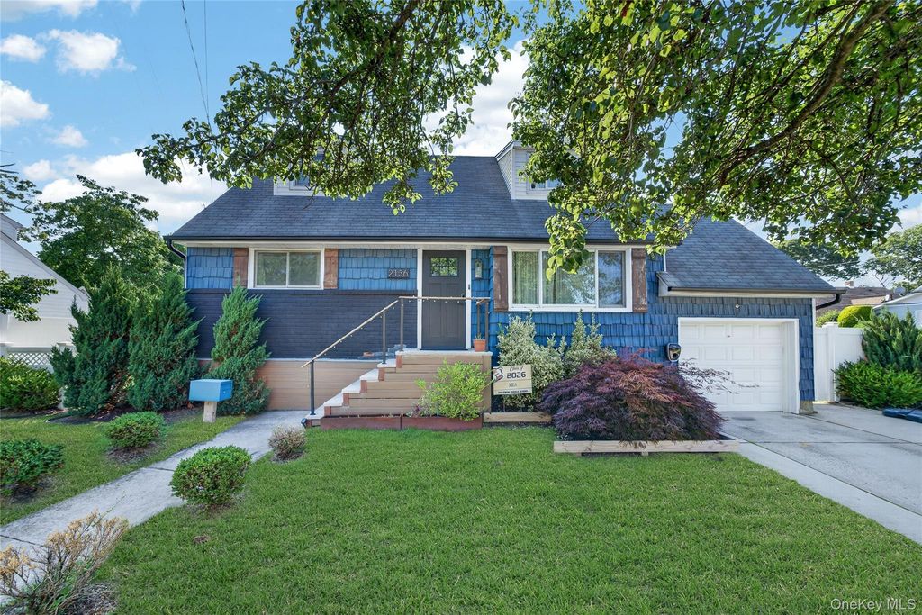 2136 Spruce Street, Baldwin, NY 11510