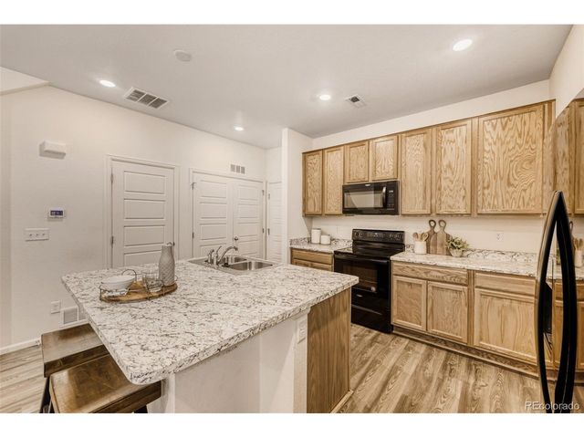 18004 E 103rd Ave, Commerce City, CO 80022