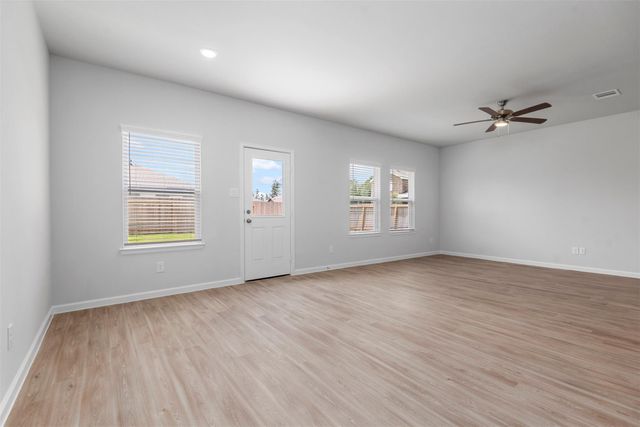 9552 Caney Trails Road, Conroe, TX 77303