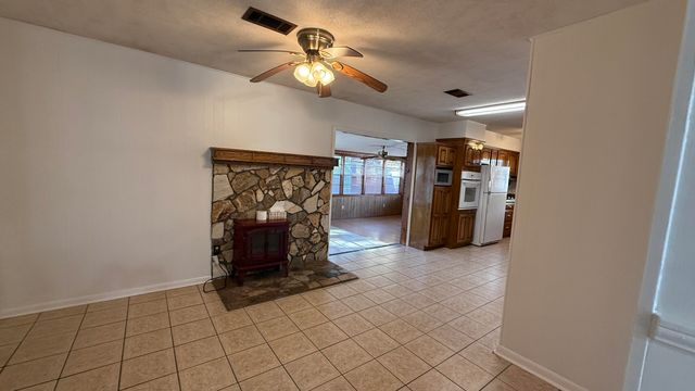 1008 S Palm Boulevard, Niceville, FL 32578