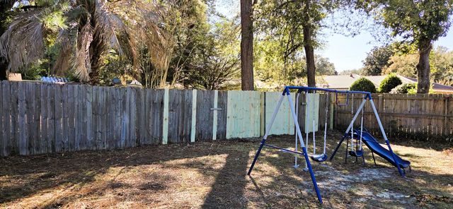 1008 S Palm Boulevard, Niceville, FL 32578