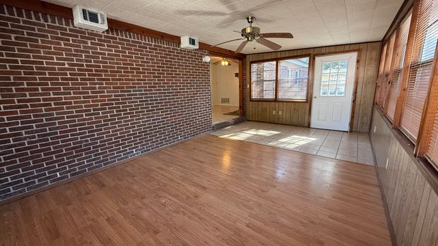 1008 S Palm Boulevard, Niceville, FL 32578