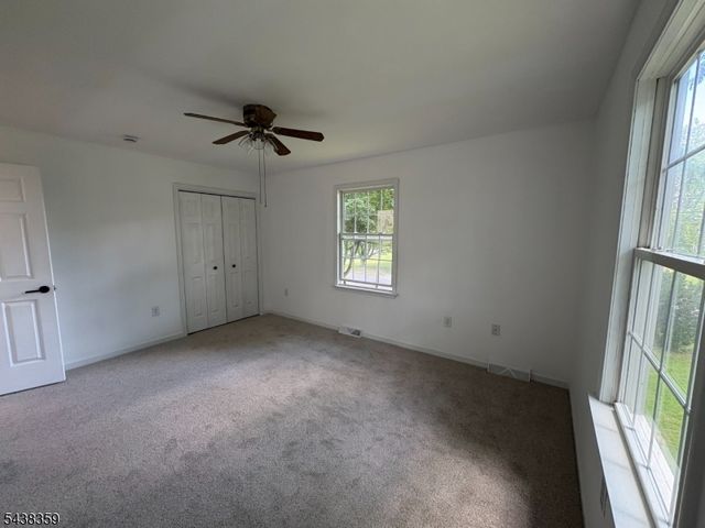 940 Hobson St, Alpha Boro, NJ 08865