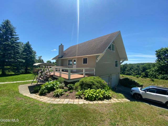 121 Quivey Hill Road, Granville, NY 12832