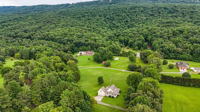 135 Mcdonough Road, Whitwell, TN 37397