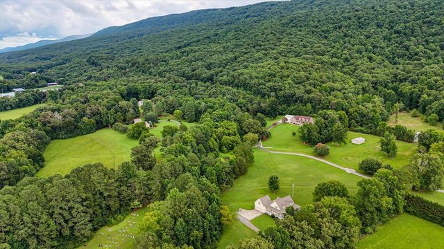 135 Mcdonough Road, Whitwell, TN 37397