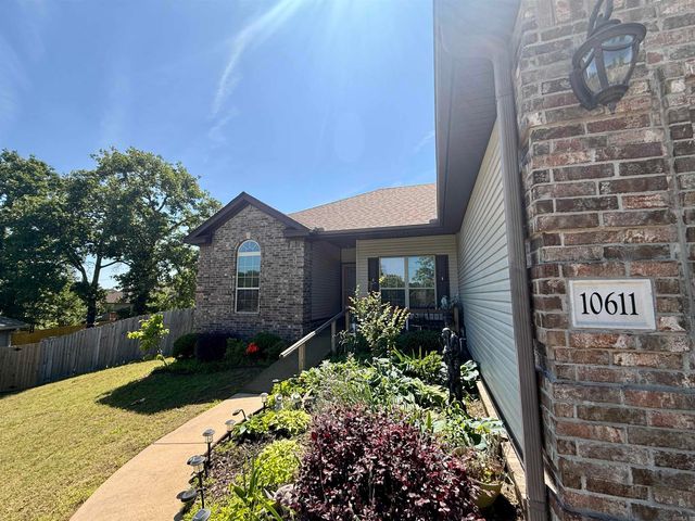 10611 Rockbrook Dr, Sherwood, AR 72120