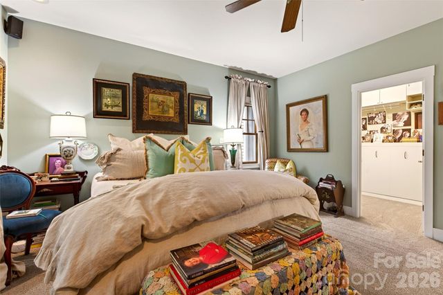 52 Cheshire Drive, Black Mountain, NC 28711