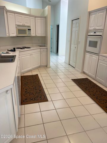 729 Kenwood Circle, Melbourne, FL 32940