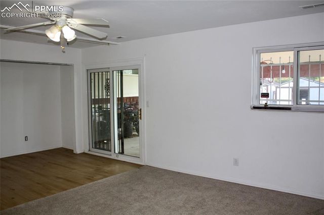 7670 Sunny view Lane, Colorado Springs, CO 80911