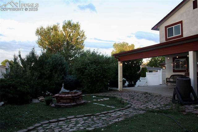 7670 Sunny view Lane, Colorado Springs, CO 80911