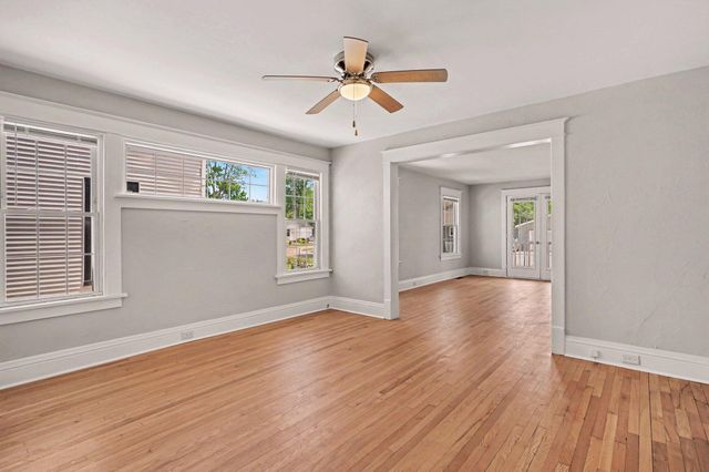 344 Monroe Avenue, Muskegon City, MI 49441