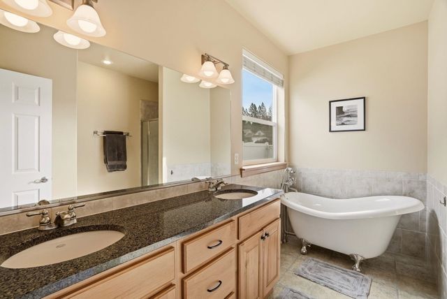 12313 E Emory Ln, Spokane, WA 99206