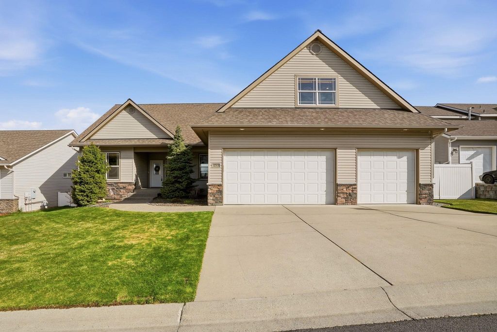 12313 E Emory Ln, Spokane, WA 99206
