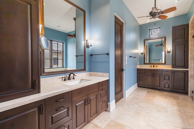 26 Di Lusso, Boerne, TX 78006