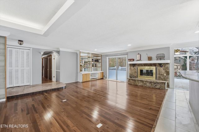 8129 Ainsworth Drive, Knoxville, TN 37909