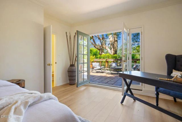 3243 Menlo Drive, Glendale, CA 91208