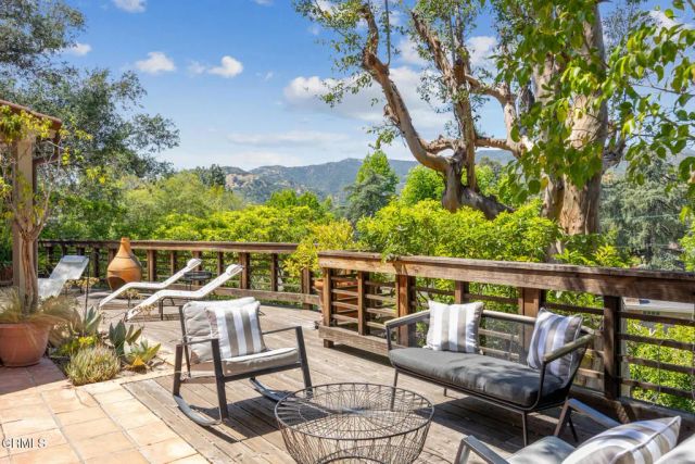 3243 Menlo Drive, Glendale, CA 91208