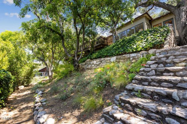 3243 Menlo Drive, Glendale, CA 91208