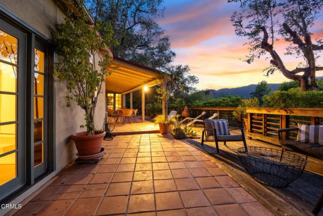 3243 Menlo Drive, Glendale, CA 91208