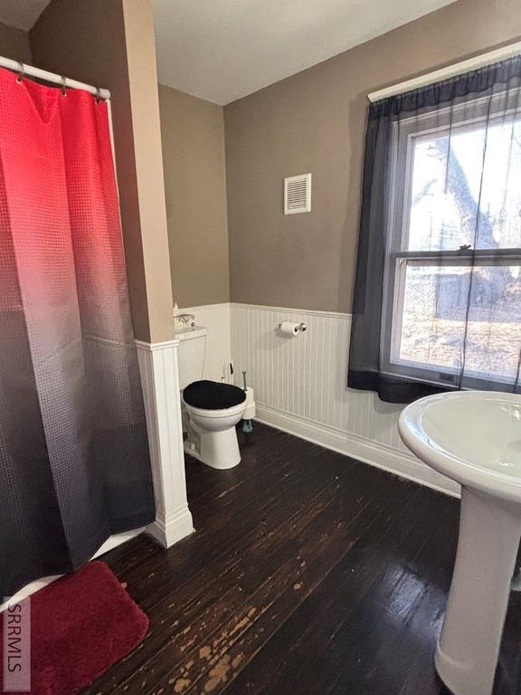 Image 31 of property listing at 1453 Idaho Avenue, Idaho Falls, ID 83402