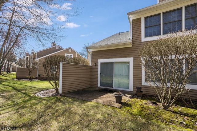 35 Cambridge Rd, Bedminster Twp., NJ 07921