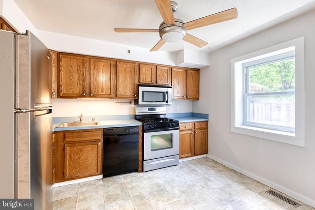 1902 GREENHAVEN DR, Baltimore, MD 21209