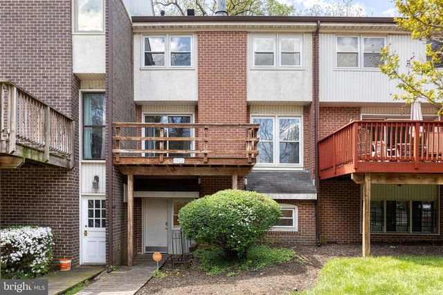 1902 GREENHAVEN DR, Baltimore, MD 21209
