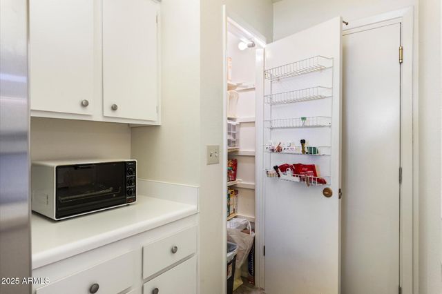 10611 W CAMELOT Circle, Sun City, AZ 85351