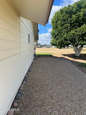 10611 W CAMELOT Circle, Sun City, AZ 85351