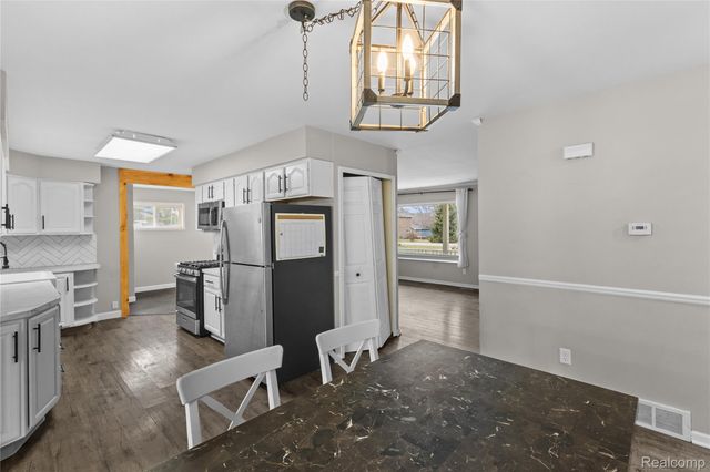 2411 Bingham Road, Vienna Charter Township, MI 48420