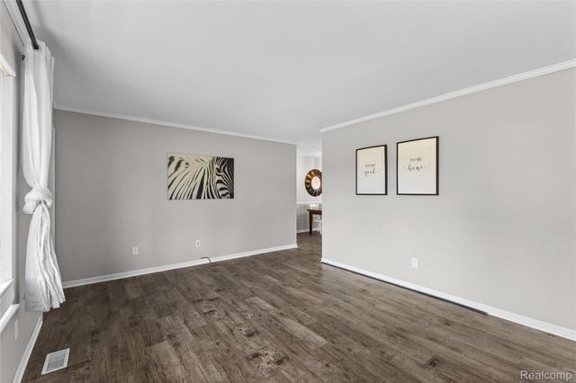 2411 Bingham Road, Vienna Charter Township, MI 48420