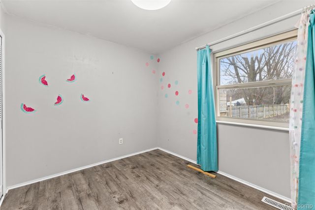 2411 Bingham Road, Vienna Charter Township, MI 48420